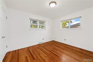 2437 Pinehurst Dr, Saint Louis, MO 63114 - Photo 24