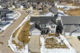 169 Hidden Bluffs Dr, Lake Saint Louis, MO 63367 - Photo 46