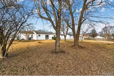 4046 Del Lago Drive, Florissant, MO 63034 - Photo 36