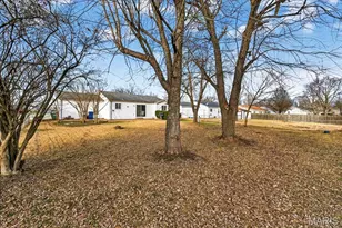 4046 Del Lago Dr, Florissant, MO 63034 - Photo 36