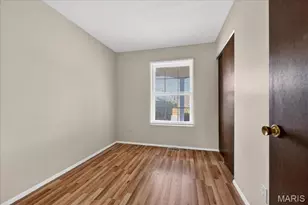 4046 Del Lago Dr, Florissant, MO 63034 - Photo 16