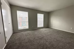 420 Chapel Ridge Dr, Hazelwood, MO 63042 - Photo 14