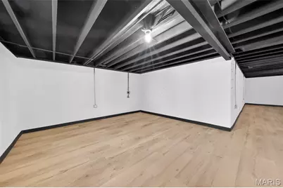 5881 Sir Edward Lane, Florissant, MO 63033 - Photo 34