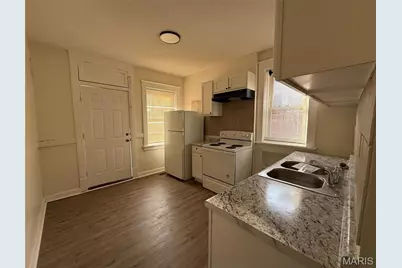 5120 Lexington Avenue, Saint Louis, MO 63115 - Photo 4