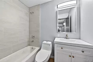 1960 David Dr, Florissant, MO 63031 - Photo 8