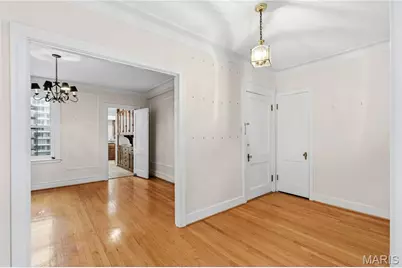 709 S Skinker Boulevard #703, Saint Louis, MO 63105 - Photo 12