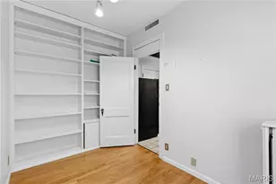 709 S Skinker Blvd, Saint Louis, MO 63105 - Photo 16