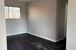 1533 Chesley Dr, Saint Louis, MO 63136 - Photo 4