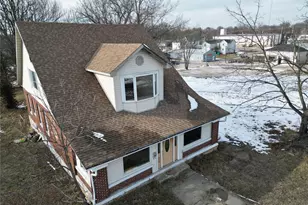 325 Iris Ct, Saint Clair, MO 63077 - Photo 32