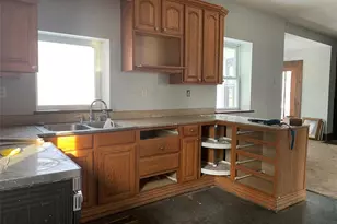 325 Iris Ct, Saint Clair, MO 63077 - Photo 14