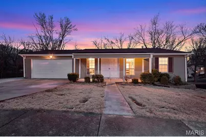 6995 Candlewick Way, Saint Louis, MO 63033 - Photo 1