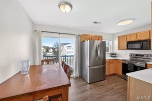 480 Benton Dr, Saint Peters, MO 63376 - Photo 12