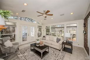 872 Queen Anne Pl, Glendale, MO 63122 - Photo 18