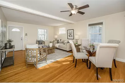 872 Queen Anne Place, Glendale, MO 63122 - Photo 8