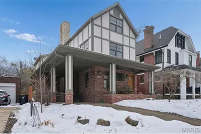 6916 Amherst Avenue, University City, MO 63130 - Photo 2