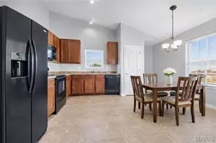 1233 Piedmont Cir, Saint Peters, MO 63304 - Photo 6