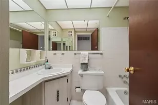 10688 Gravois Rd, Saint Louis, MO 63123 - Photo 20