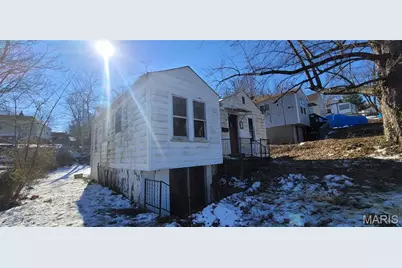 8834 Tyrell Drive, Saint Louis, MO 63136 - Photo 4