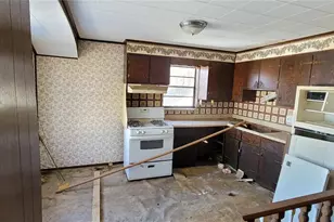 8834 Tyrell Dr, Saint Louis, MO 63136 - Photo 6