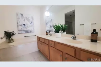 505 North and South, #2B, University City, MO 63130 - Photo 16