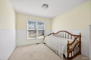 214 Maryland Dr, O'Fallon, MO 63366 - Photo 10