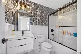 121 Majestic Lakes Blvd, Moscow Mills, MO 63362 - Photo 24