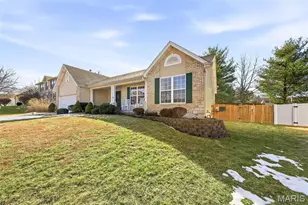 3 Allie Marie Ct, Saint Peters, MO 63376 - Photo 2