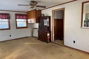 955 S 3rd St, Festus, MO 63028 - Photo 22