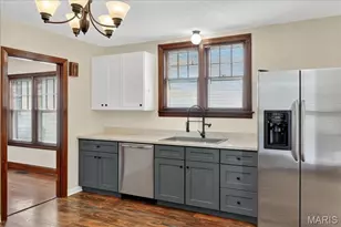 7114 Drury Ln, Saint Louis, MO 63143 - Photo 12