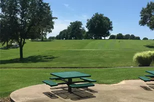 506 Broadmoor Dr, Chesterfield, MO 63017 - Photo 4