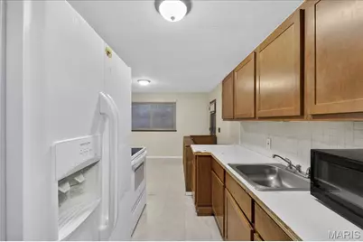 1316 Bayonne Drive, Saint Louis, MO 63138 - Photo 10