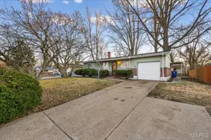 1316 Bayonne Dr, Saint Louis, MO 63138 - Photo 2