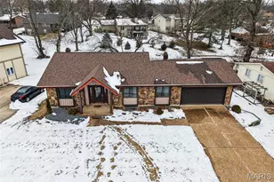 11 Champagne Dr, Lake Saint Louis, MO 63367 - Photo 40