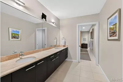 4545 Lindell Boulevard #20, Saint Louis, MO 63108 - Photo 50