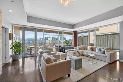 4545 Lindell Boulevard #20, Saint Louis, MO 63108 - Photo 10