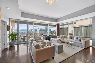 4545 Lindell Blvd, Saint Louis, MO 63108 - Photo 10