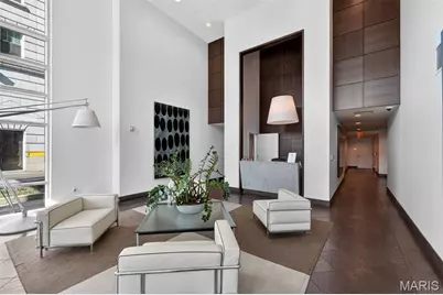 4545 Lindell Boulevard #20, Saint Louis, MO 63108 - Photo 4