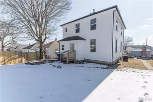 105 E Roosevelt Ave, Union, MO 63084 - Photo 2