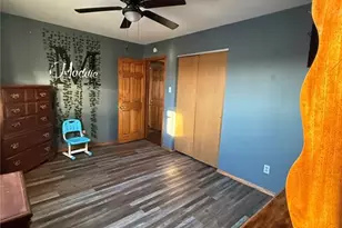 2670 Delaware Dr, Florissant, MO 63033 - Photo 6