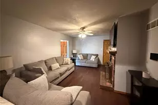 2670 Delaware Dr, Florissant, MO 63033 - Photo 18