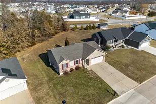 360 Rockport Dr, Troy, MO 63379 - Photo 30