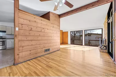 1039 Coffey Court, Saint Louis, MO 63126 - Photo 8