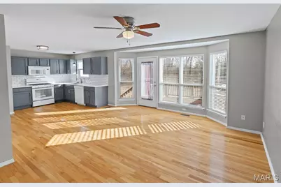 4381 Bristol View Court, Saint Louis, MO 63129 - Photo 6