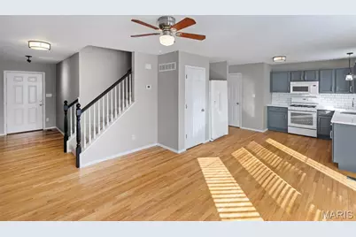 4381 Bristol View Court, Saint Louis, MO 63129 - Photo 10