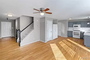 4381 Bristol View Ct, Saint Louis, MO 63129 - Photo 10