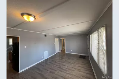 6042 Hancock Avenue, Berkeley, MO 63134 - Photo 4