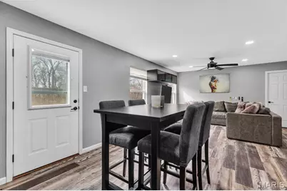 25 Bedford Way, Wentzville, MO 63385 - Photo 12