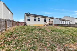 25 Bedford Way, Wentzville, MO 63385 - Photo 22