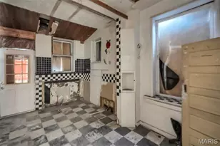 4169 McPherson Ave, Saint Louis, MO 63108 - Photo 8