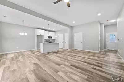 206 Jimmy H Drive, Jonesburg, MO 63351 - Photo 8